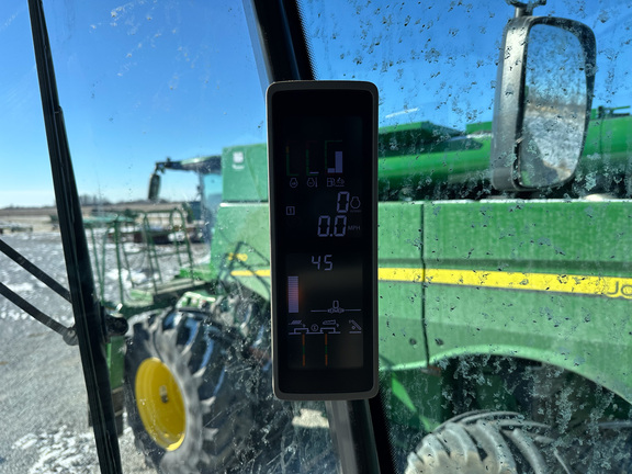 2021 John-Deere S780