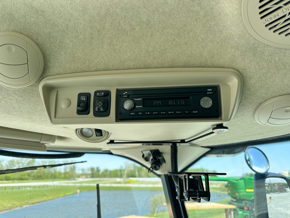 2021 John-Deere S780
