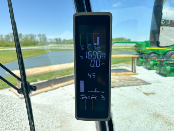2021 John-Deere S780