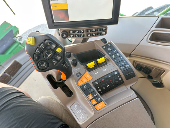 2021 John-Deere S780