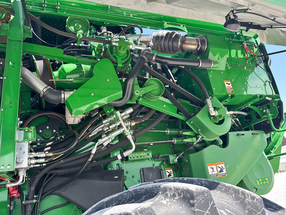 2021 John-Deere S780
