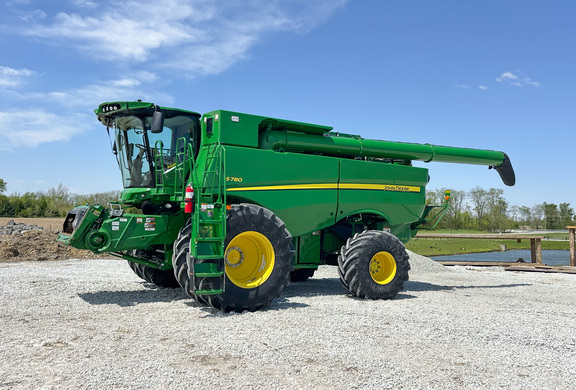 2021 John-Deere S780