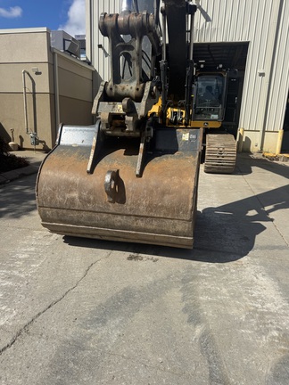 2023 John Deere 470 P-Tier