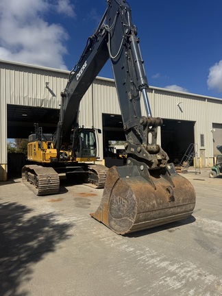 2023 John Deere 470 P-Tier