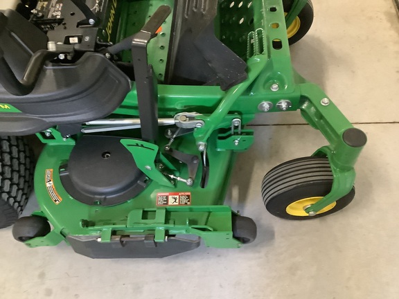 Photo of 2022 John Deere Z950M