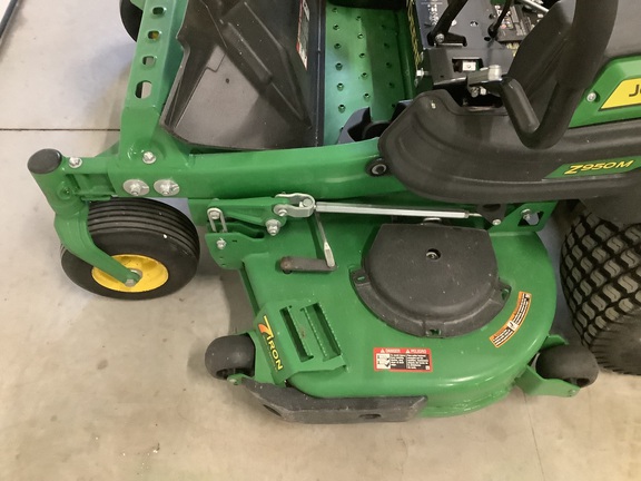 Photo of 2022 John Deere Z950M