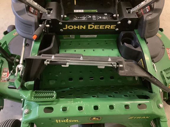 Photo of 2022 John Deere Z950M