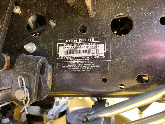 2022 John Deere X739 - Photo36
