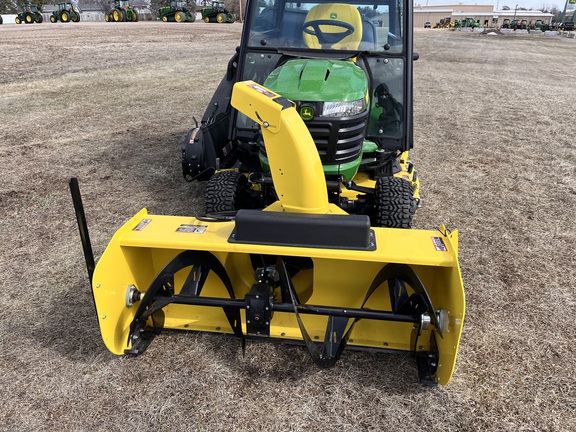 2022 John Deere X739 - Photo22