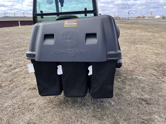 2022 John Deere X739 - Photo34