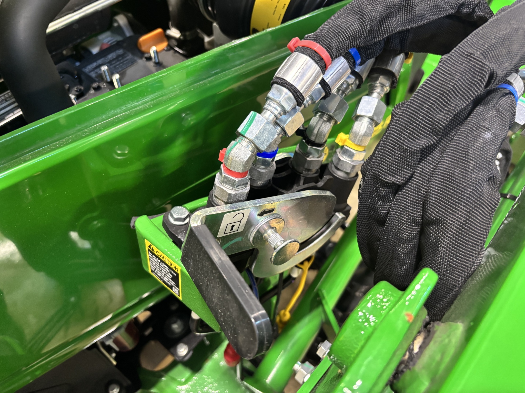 New In-Stock 2024 John Deere 2025R Compact Utility Tractors at Koenig Equipment in Botkins, OH - PhotoXL8