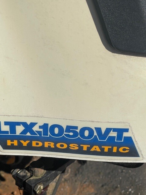 Cub Cadet LTX1050VT Image 4