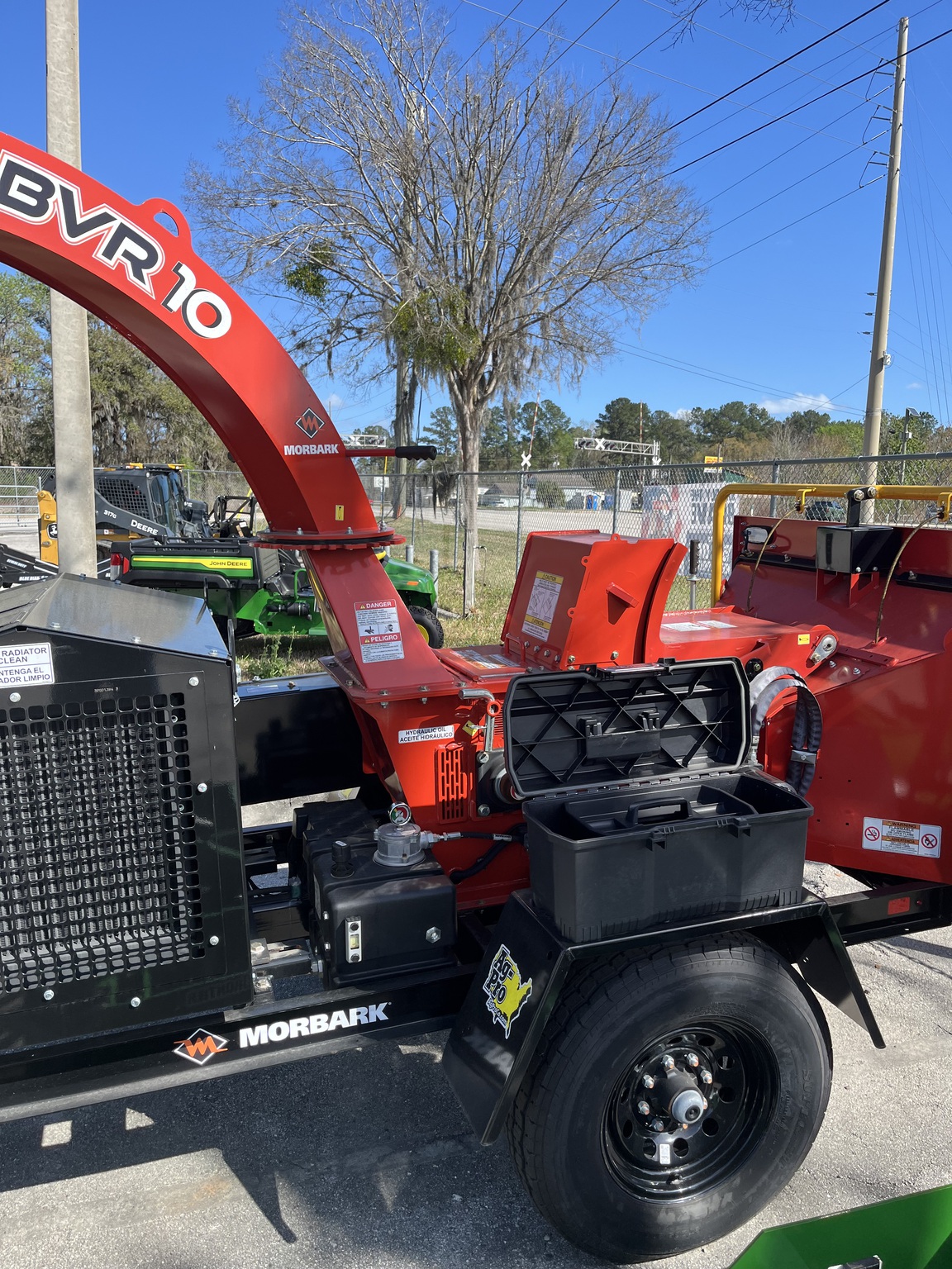 2025 Morbark BVR10 Brush Chipper Image 1