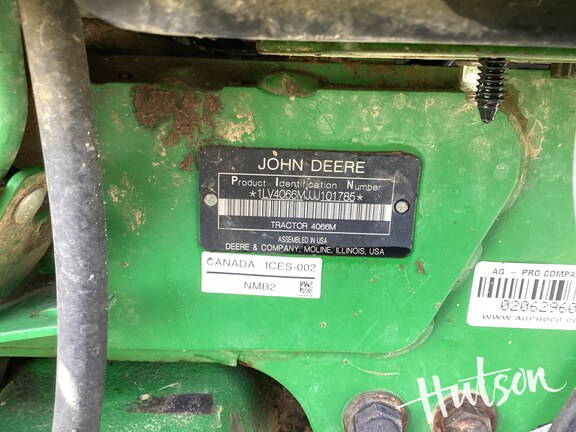 Photo of 2018 John Deere 4066M