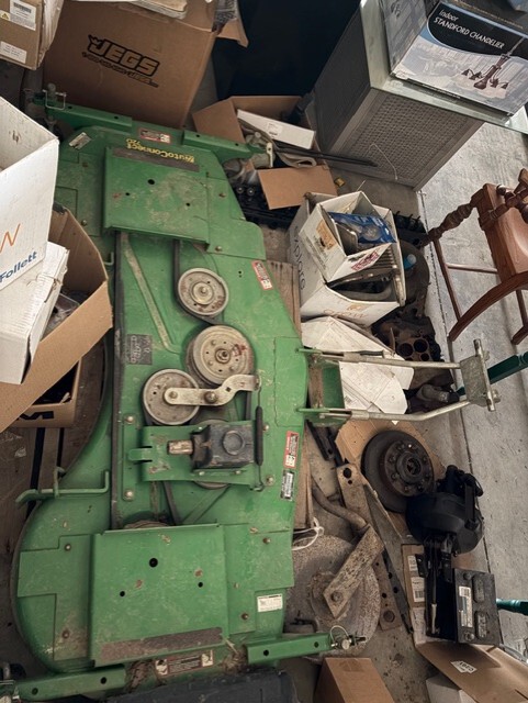 2010 John Deere 3720 Image 12