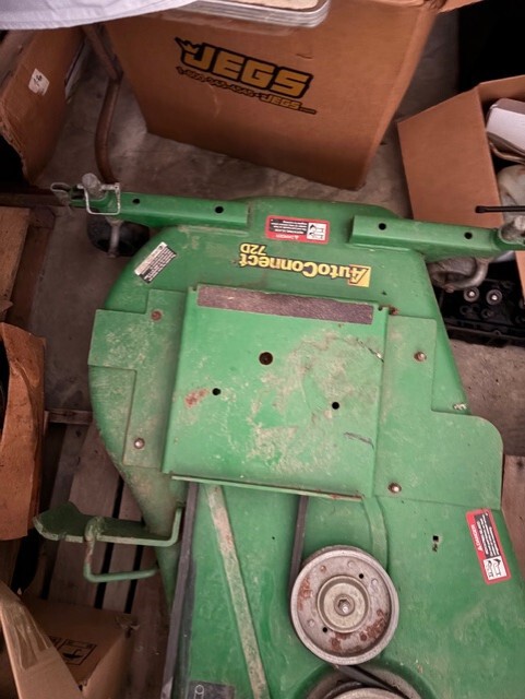 2010 John Deere 3720 Image 9