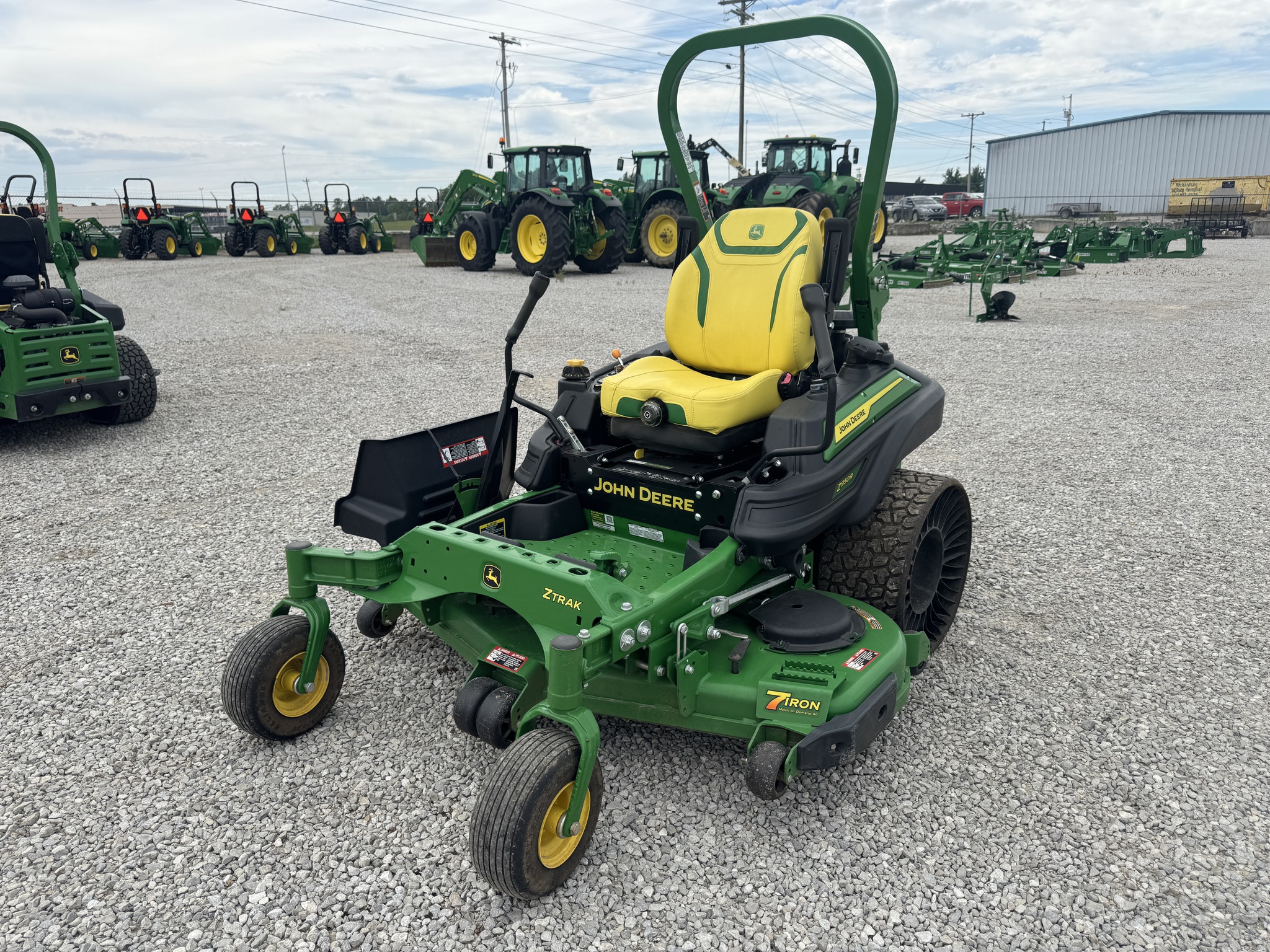 2023 John Deere Z950R