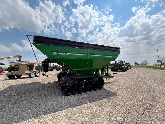 Used -- Brent V1100 Grain Carts at Koenig Equipment in Anna, OH - Photo3