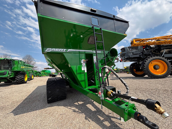 Used -- Brent V1100 Grain Carts at Koenig Equipment in Anna, OH - Photo4