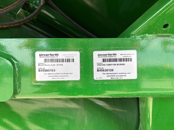 Used -- Brent V1100 Grain Carts at Koenig Equipment in Anna, OH - Photo5