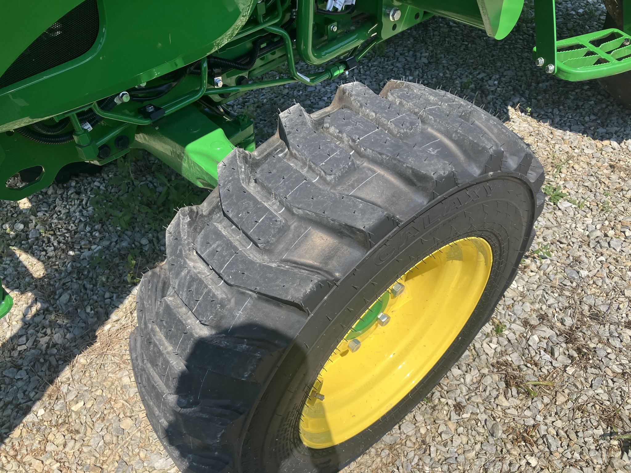 New In-Stock 2026 John Deere 4052R Compact Utility Tractors at Koenig Equipment in Greensburg, IN - PhotoXL7