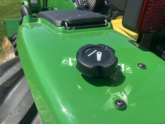New In-Stock 2026 John Deere 4052R Compact Utility Tractors at Koenig Equipment in Greensburg, IN - Photo9