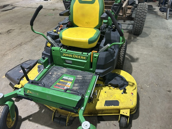 2022 John Deere Z530R Used Equipment