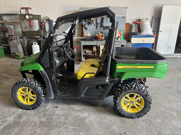 Photo of 2016 John Deere XUV 590