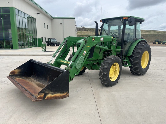 2014 John Deere 5100E Used Equipment