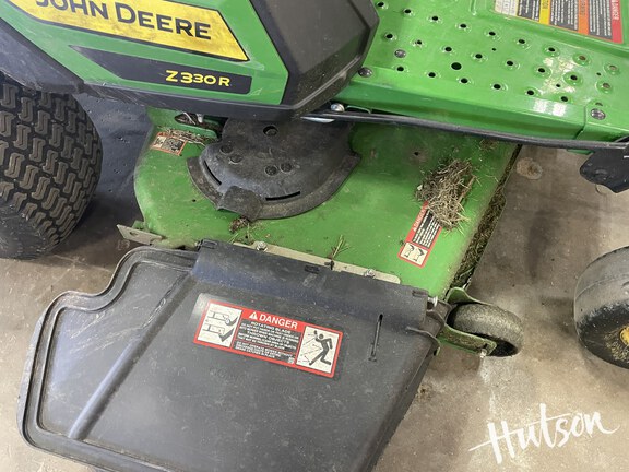Photo of 2025 John Deere Z330R