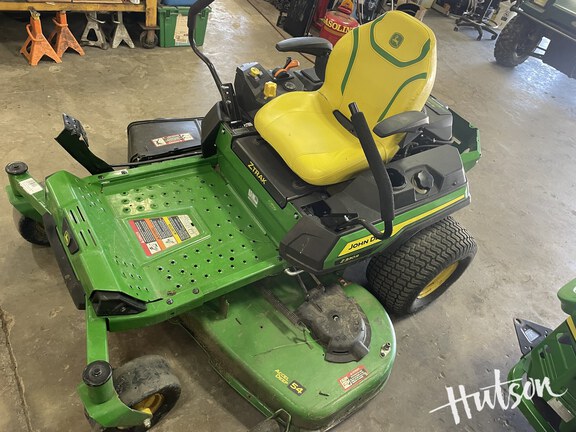 Photo of 2025 John Deere Z330R