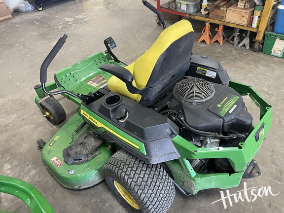 Photo of 2025 John Deere Z330R