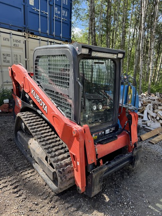 Used 2019 Kubota SVL65 Compact Track Loaders at Horizon Ag & Turf in Edmonton West, AB - Photo4