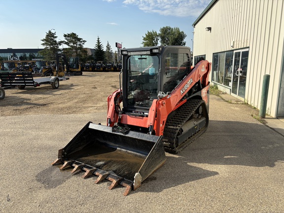 Used 2019 Kubota SVL65 Compact Track Loaders at Horizon Ag & Turf in Edmonton West, AB - Photo6