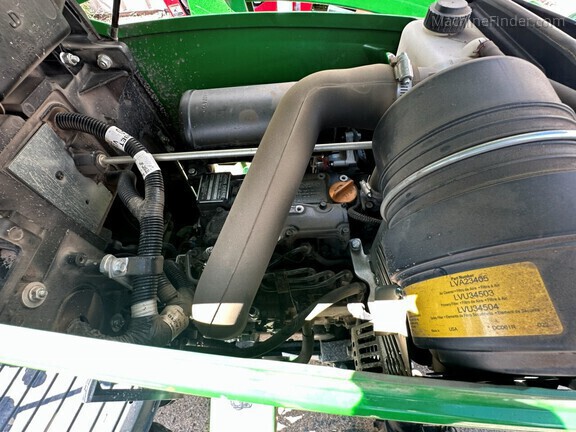 Photo of 2024 John Deere 1023E