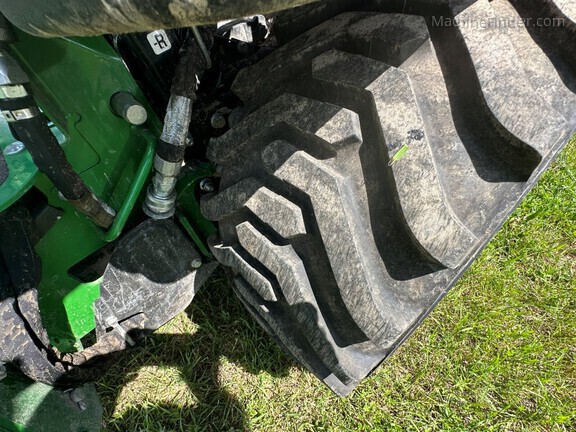 Photo of 2024 John Deere 1023E