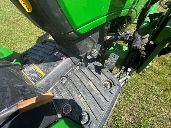 Photo of 2024 John Deere 1023E