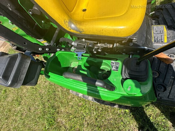 Photo of 2024 John Deere 1023E