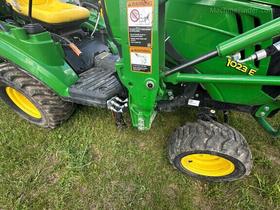 Photo of 2024 John Deere 1023E