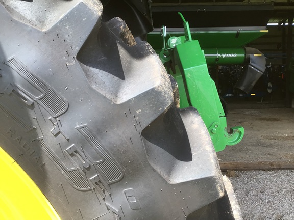 Photo of 2024 John Deere 8R 340
