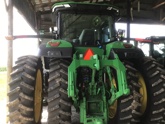 Photo of 2024 John Deere 8R 340