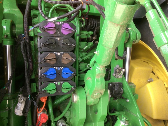 Photo of 2024 John Deere 8R 340