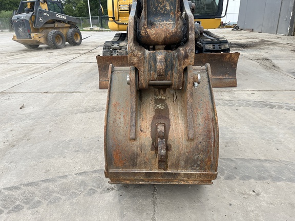 2021 John Deere 135G