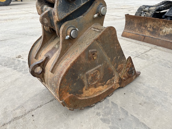2021 John Deere 135G