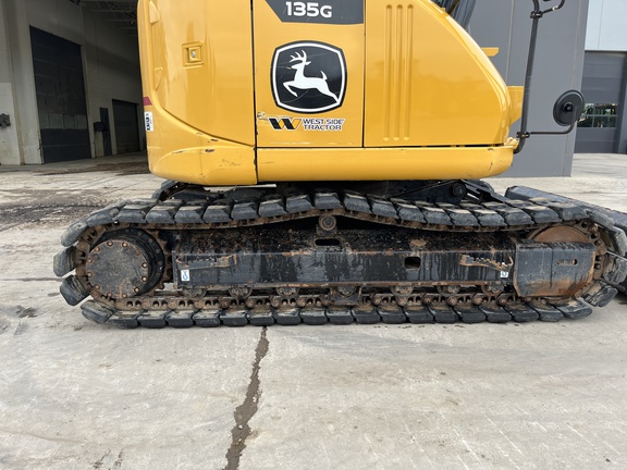 2021 John Deere 135G