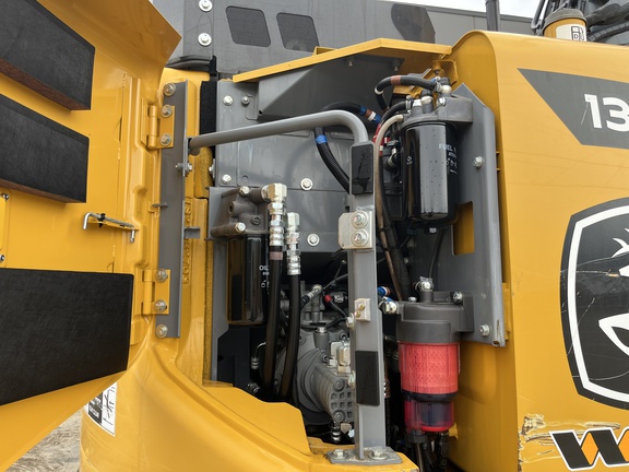 2021 John Deere 135G