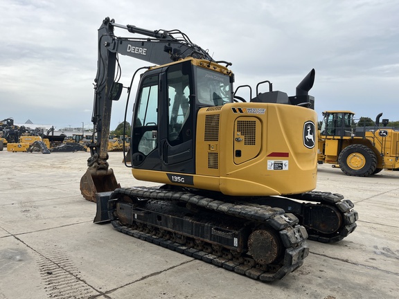 2021 John Deere 135G