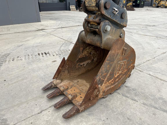 2021 John Deere 135G