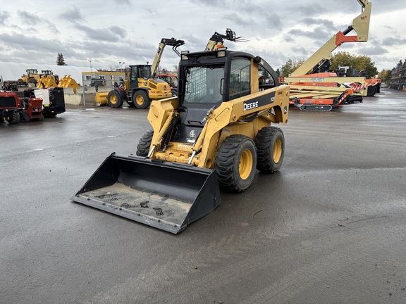 Photo of 2007 John Deere 325
