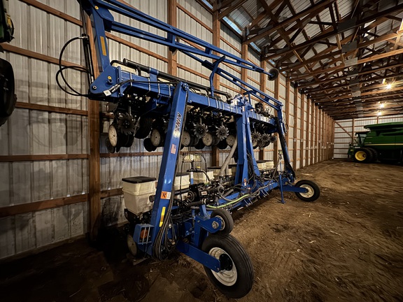 2015 Kinze 3140 - Photo12
